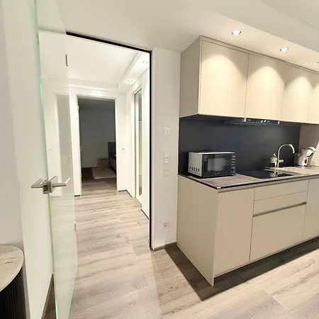 Gesamte Stylishe In Bogenhausen München