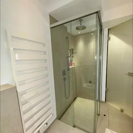 Gesamte Stylishe In Bogenhausen Apartmán